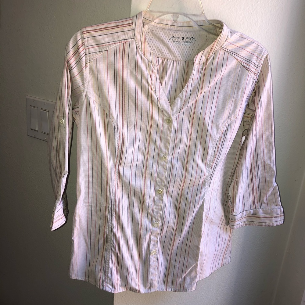 SOLD: Royal Robbins 3/4 Sleeve Shirt